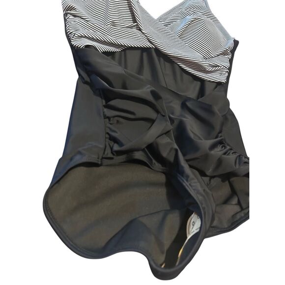 Smismivo Black Striped Size L Tummy Control Criss Cross One Piece Swimsuit Bathi - Picture 6 of 11